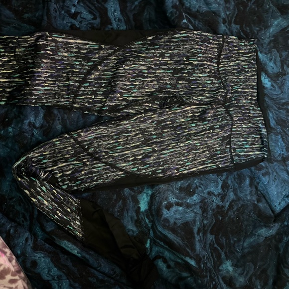 VSX Victoria’s Secret leggings - Picture 6 of 6